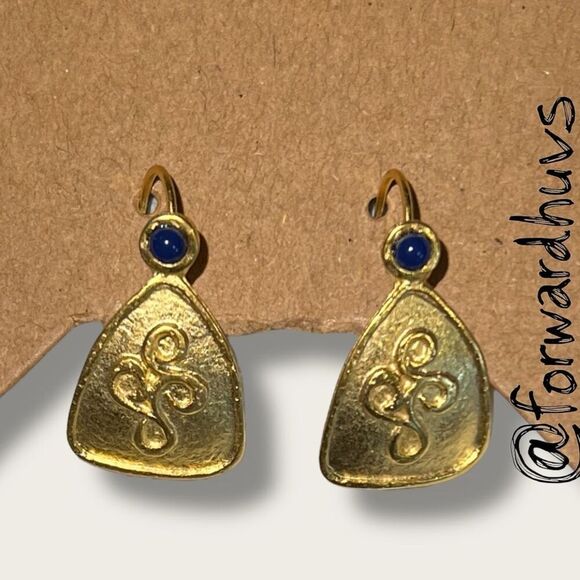 Gold Tone Leverback Earrings with Lapis Blue Stone - Picture 9 of 10